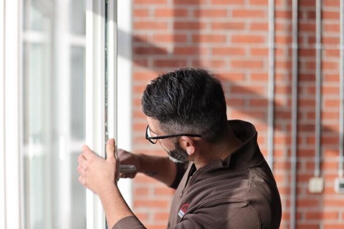 Servicetechniker Fenstertechnik in der Region Freiburg  (m/w/d), 1. Bild