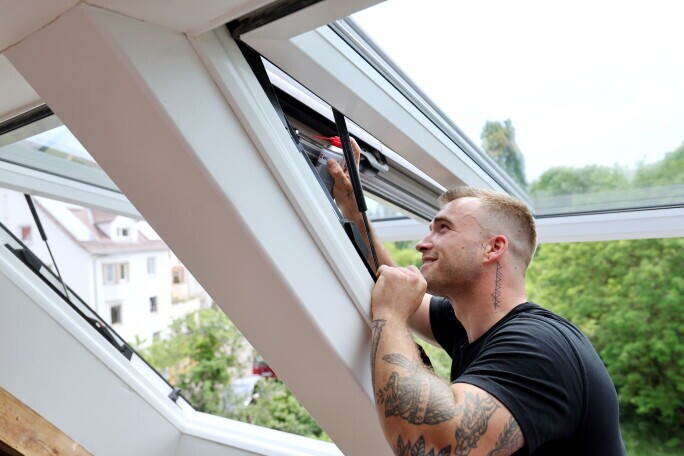 Servicetechniker Dachfenstertechnik Region Köln/Bonn (m/w/d), 1. Bild